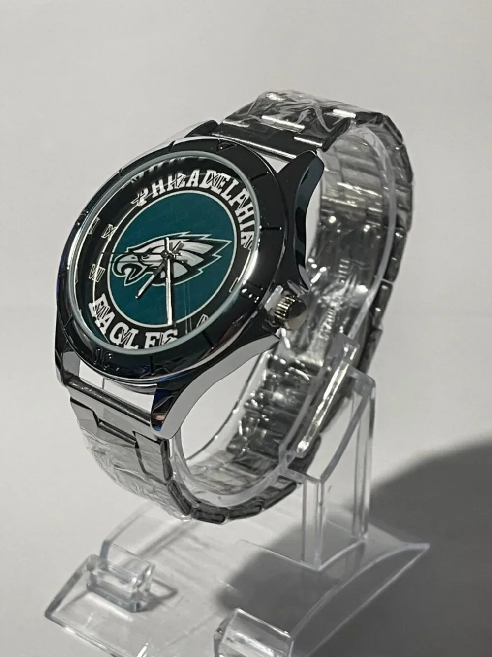 Philadelphia Eagles NFL Team Logo Men's Stainless-Steel Silver Watch NEW